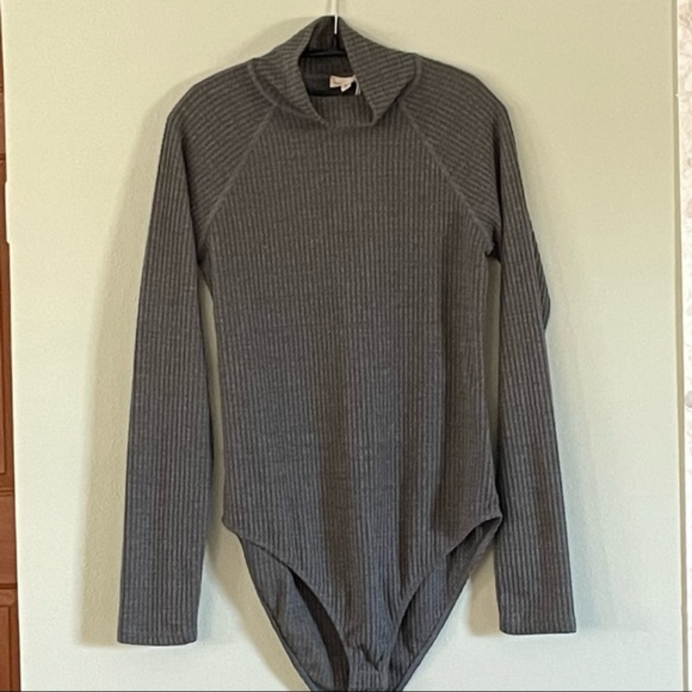 Hem & Thread Turtleneck Bodysuit, Available in Size Medium and Small, NWT